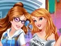 遊戲Belle First Day On School在線