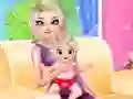 遊戲Princess Elsa Baby Born在線
