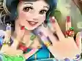 遊戲Snow White Nails在線