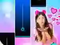 遊戲Maria Clara e JP Piano Game Tiles在線
