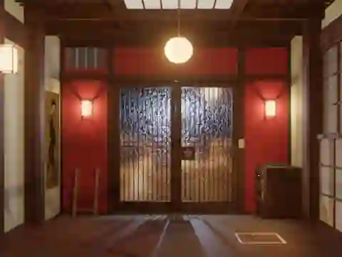 遊戲Sakura Falling Hot Spring Inn在線
