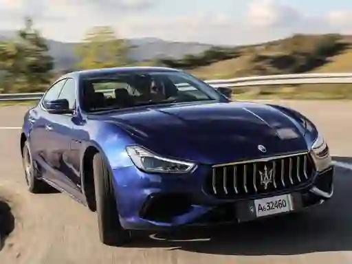 遊戲Maserati Ghibli Hybrid Puzzle在線