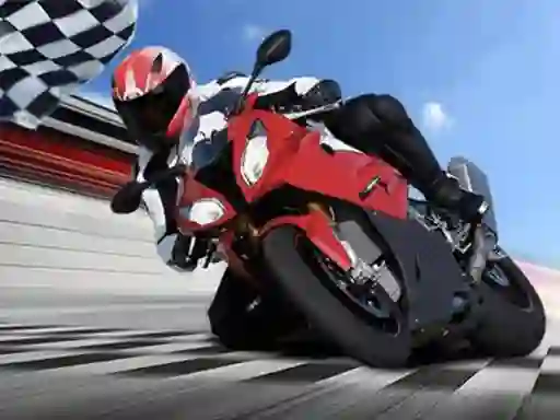 遊戲Real Bike Racing在線