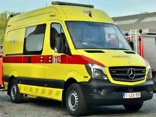 遊戲Ambulances Slide在線