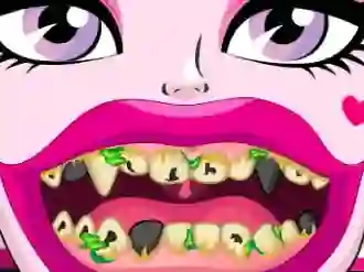 遊戲Draculaura Bad Teeth在線