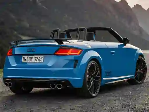 遊戲Audi TTS Roadster Slide在線