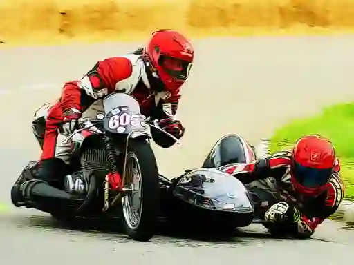 遊戲Sidecar Racing Puzzle在線